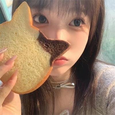 赤裸羔羊